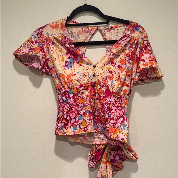 Anthropologie By Anthropologie V-Neck Flutter Hem Top Blouse. Small. Floral.NWT. - Picture 5 of 16